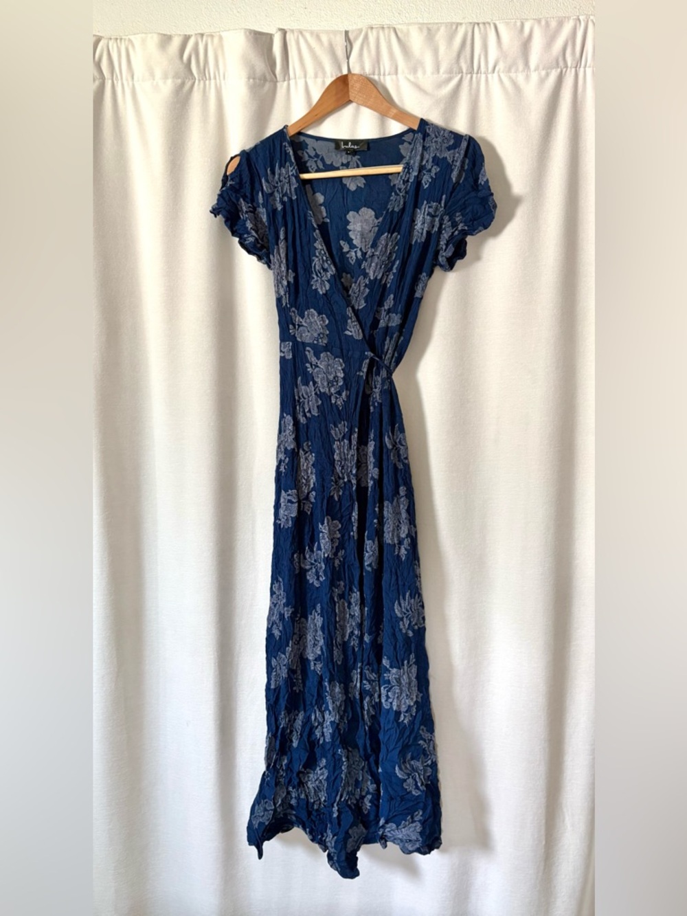 Lulus Heart of Marigold Navy Blue Floral Print Wrap Maxi Dress size M - Picture 4 of 8